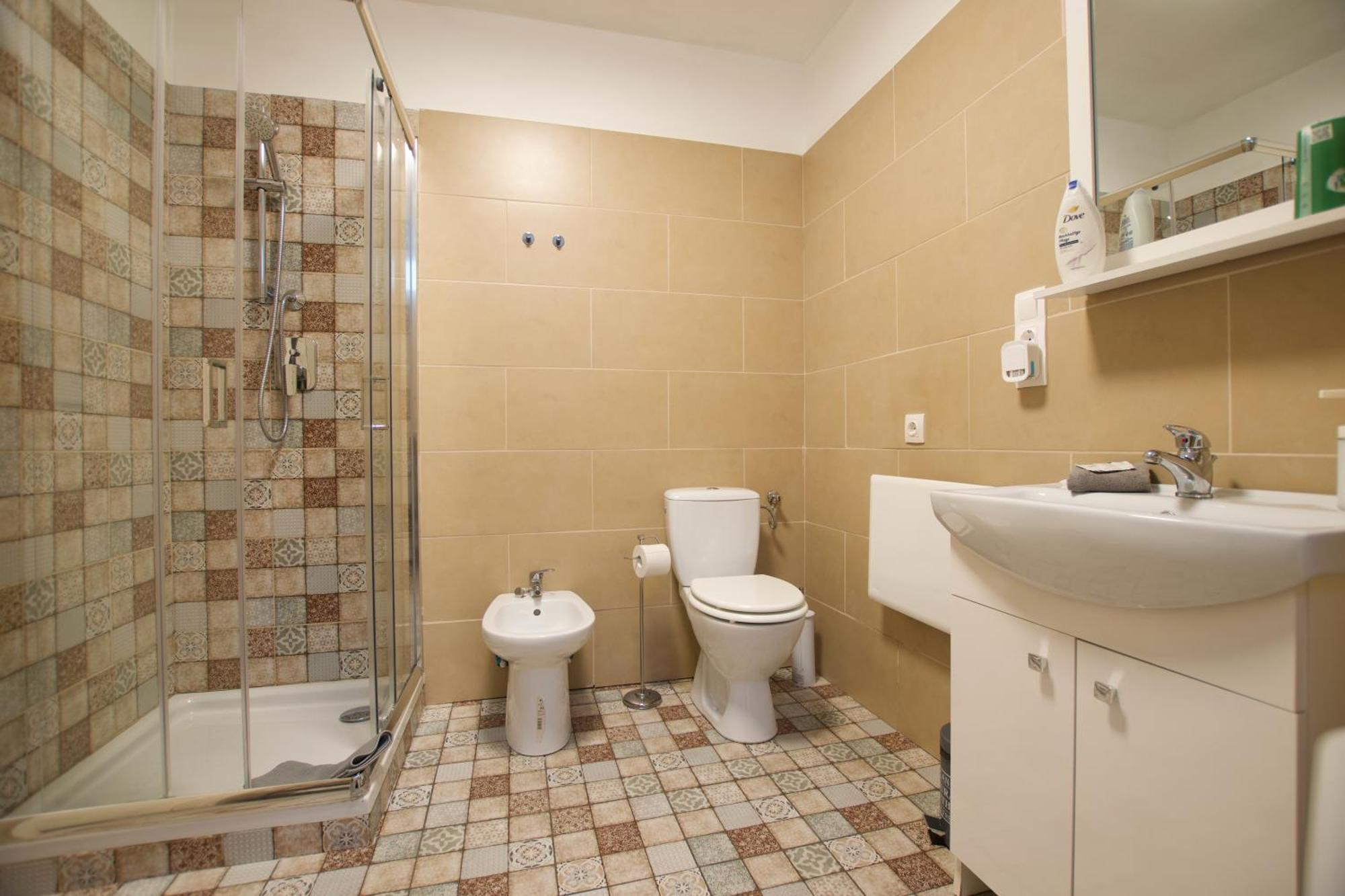 Studio Apartment By Hi5- Rozsa Street Budapest Kültér fotó